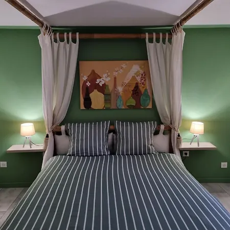 Le Clos Le Roc Rouge Castels