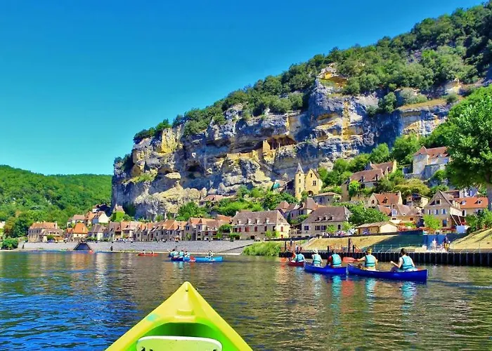 Le Clos Du Roc Rouge * Castels